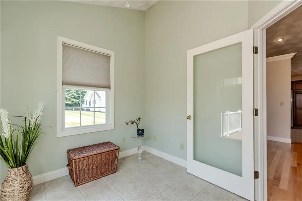 3 Sweet Corn Drive Cranston RI 02921