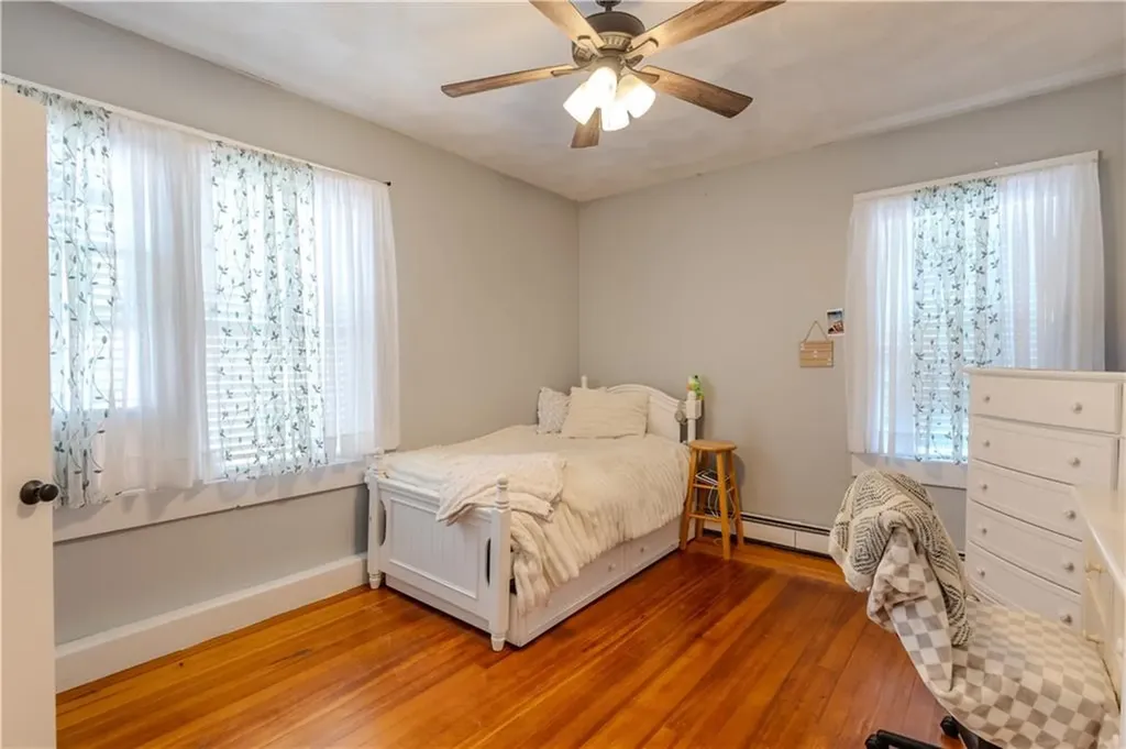 1640 Cranston Street Cranston RI 02930