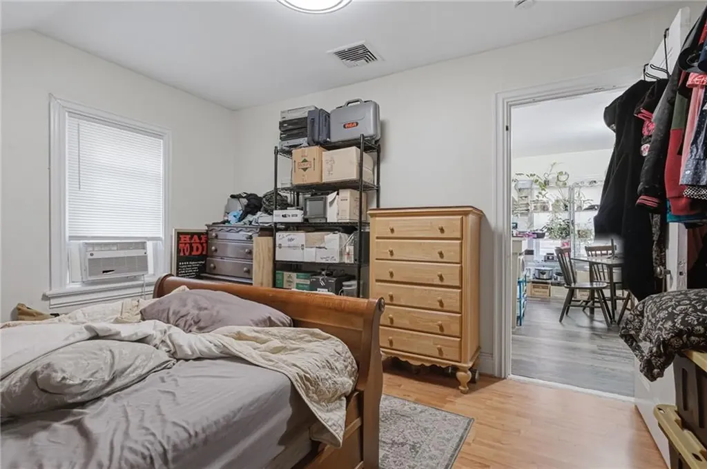 61 Douglas Avenue Providence RI 02908