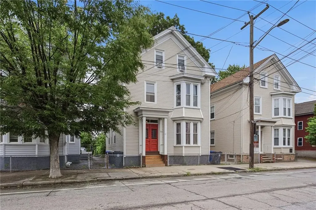 61 Douglas Avenue Providence RI 02908