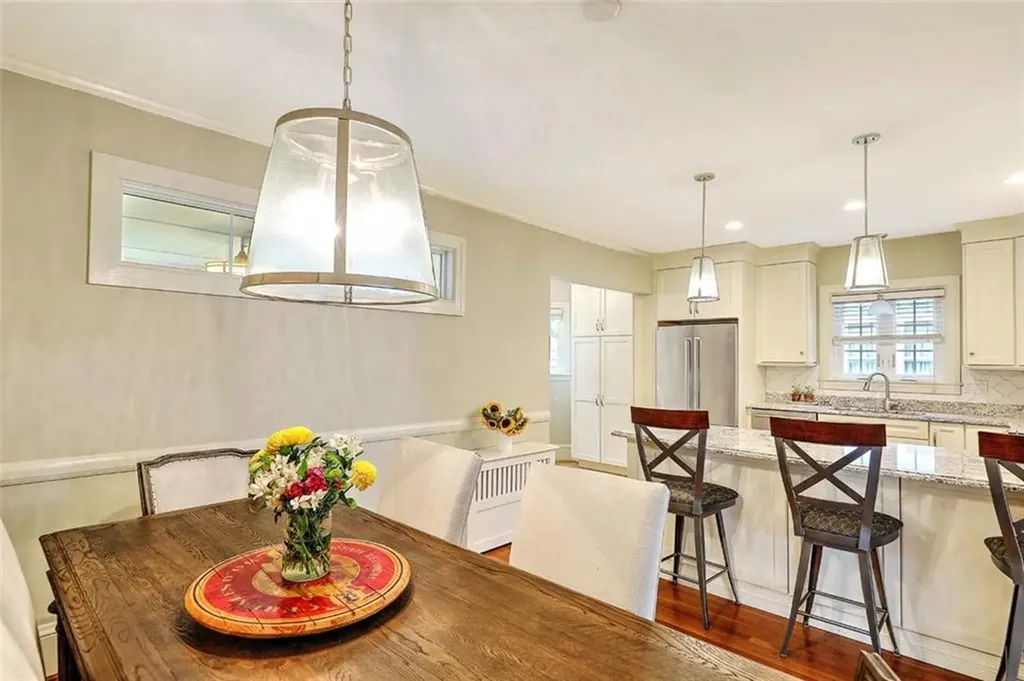 31 Clarendon Avenue Providence RI 02906
