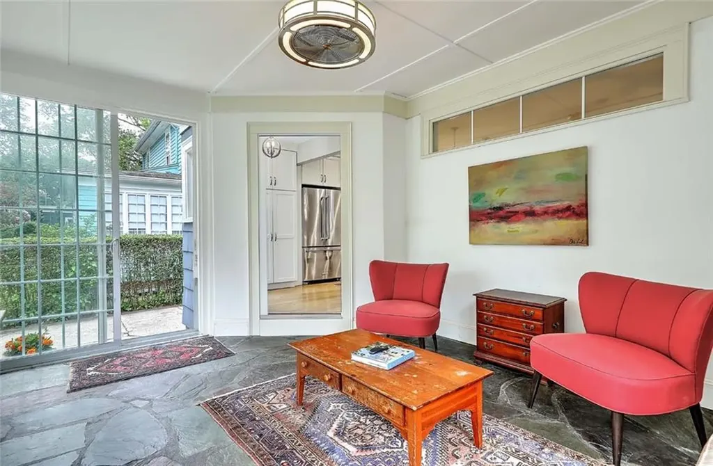 31 Clarendon Avenue Providence RI 02906
