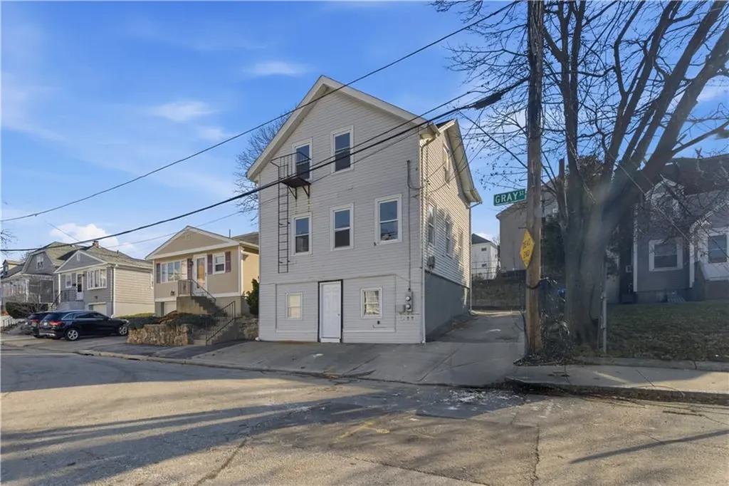35 Gray Street Providence RI 02909