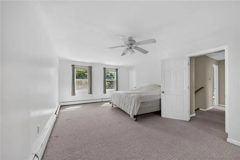 21 Sefton Drive Bristol RI 02809