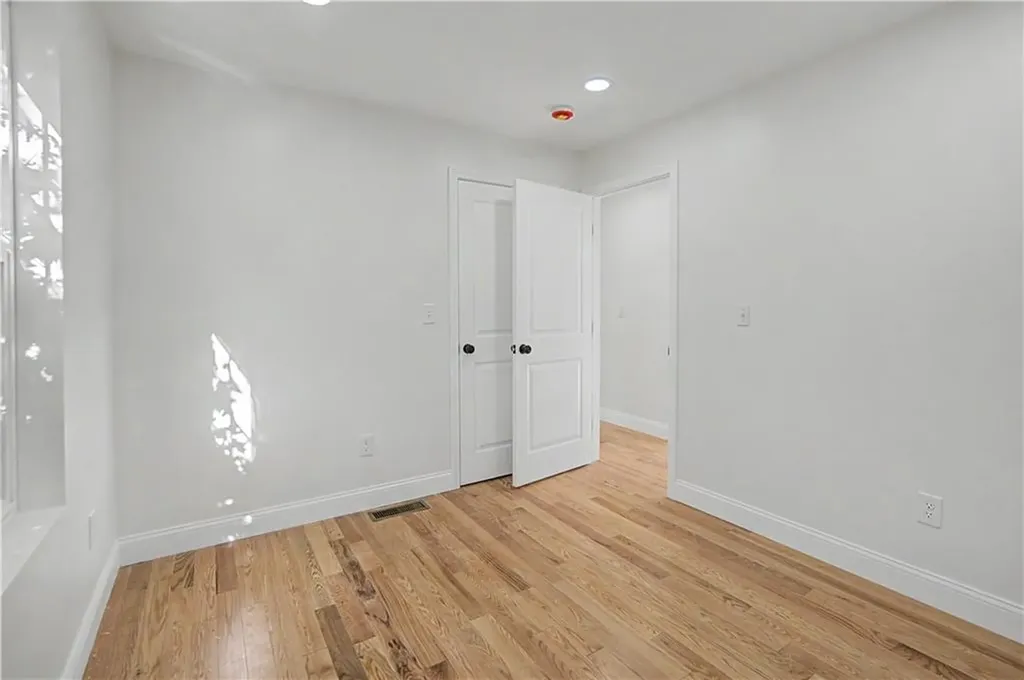 171 Ocean Street Providence RI 02905