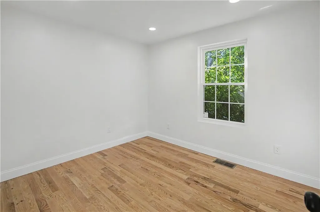 171 Ocean Street Providence RI 02905