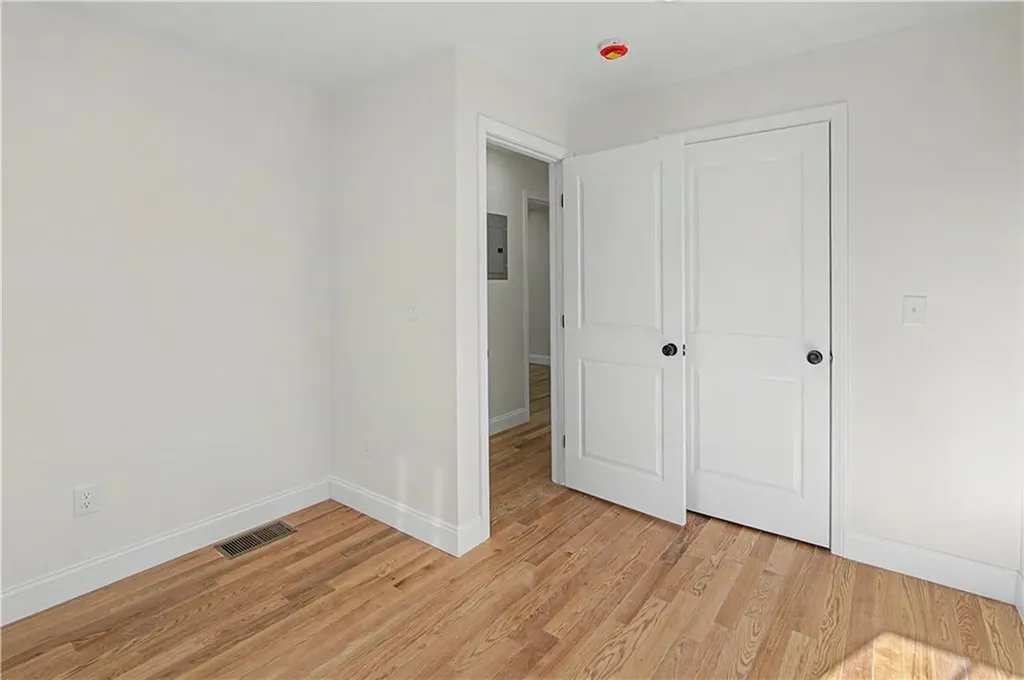 171 Ocean Street Providence RI 02905