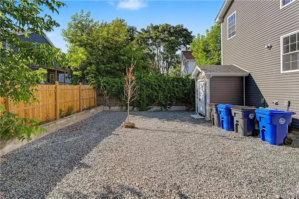 171 Ocean Street Providence RI 02905