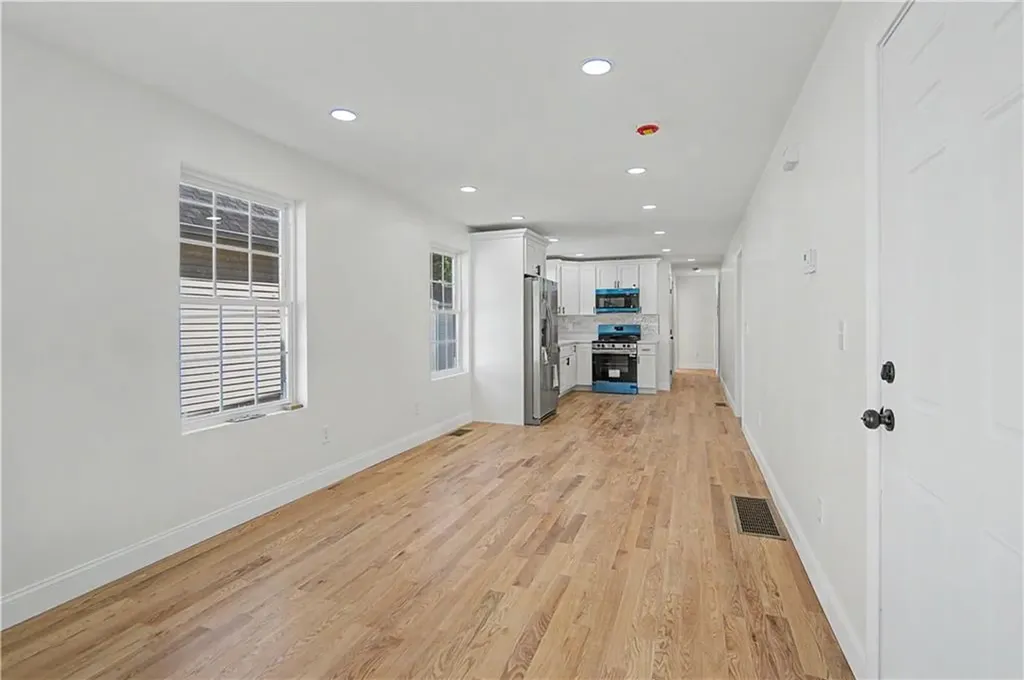 171 Ocean Street Providence RI 02905