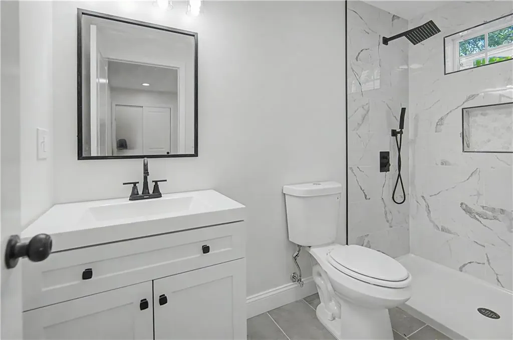 171 Ocean Street Providence RI 02905