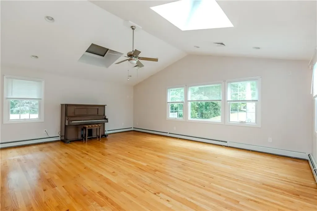 11 Maplecrest Drive Smithfield RI 02828