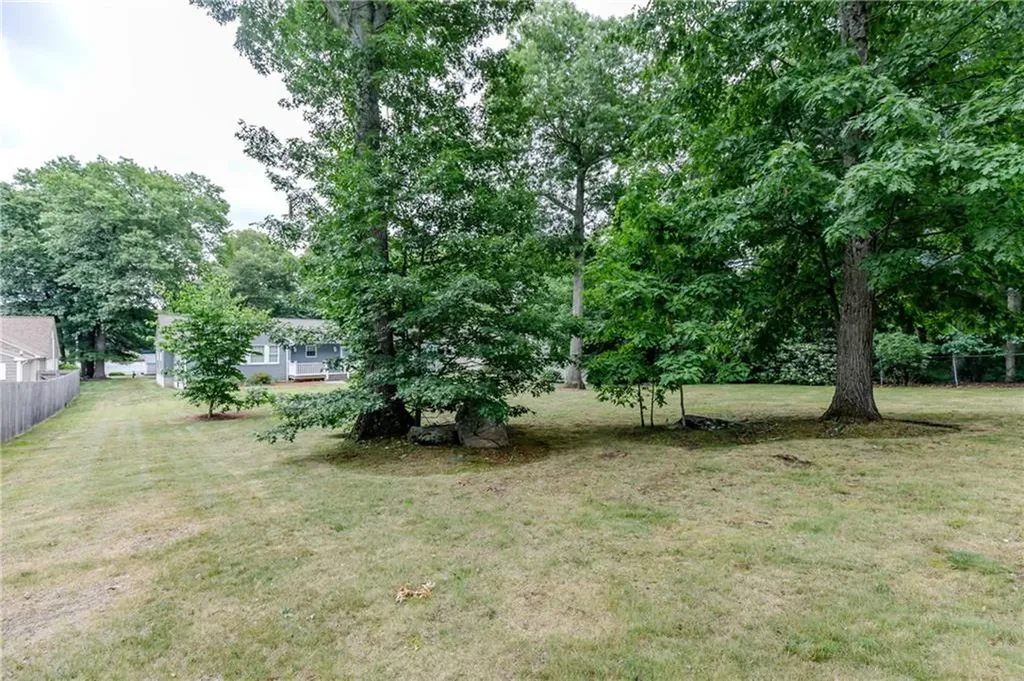 11 Maplecrest Drive Smithfield RI 02828