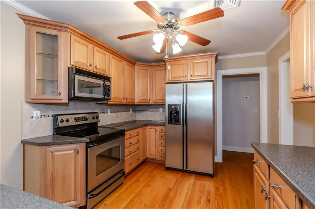 11 Maplecrest Drive Smithfield RI 02828