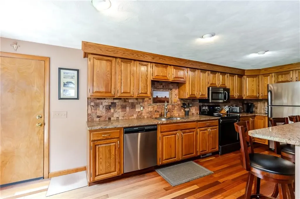 140 Burlingame Road Smithfield RI 02917