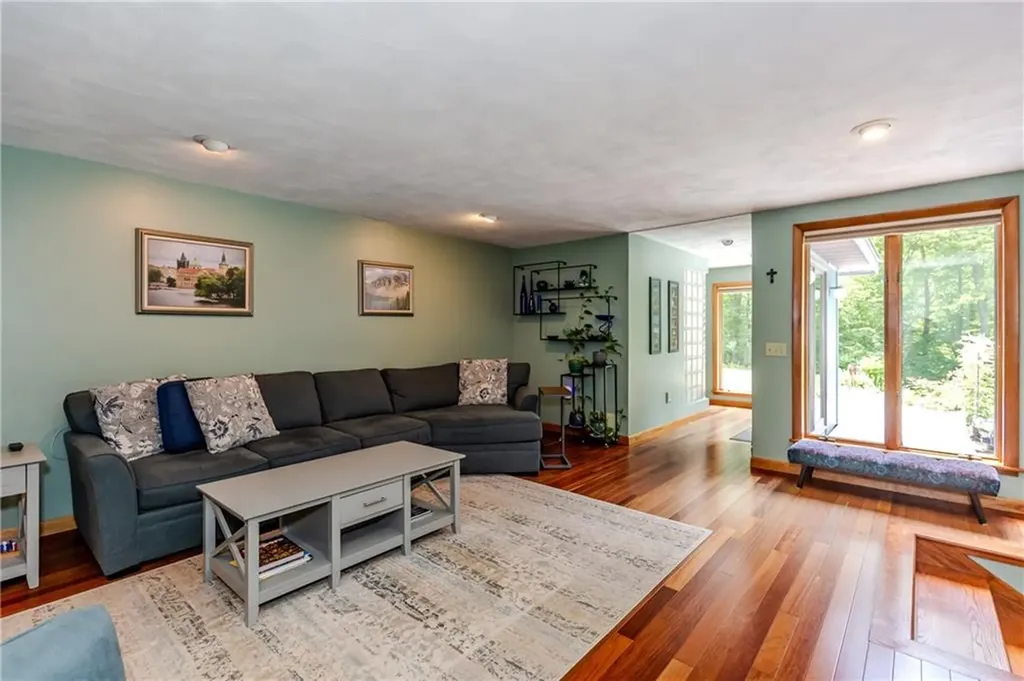 140 Burlingame Road Smithfield RI 02917