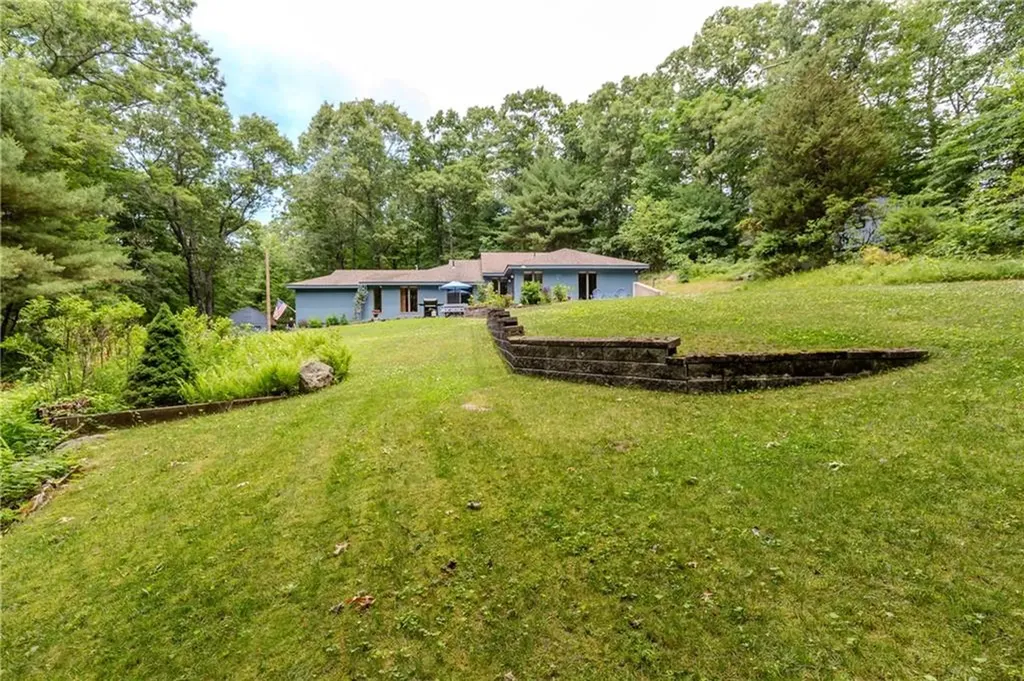140 Burlingame Road Smithfield RI 02917