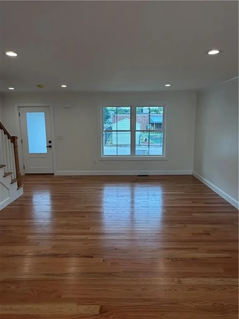18 Tacoma Street Cranston RI 02920