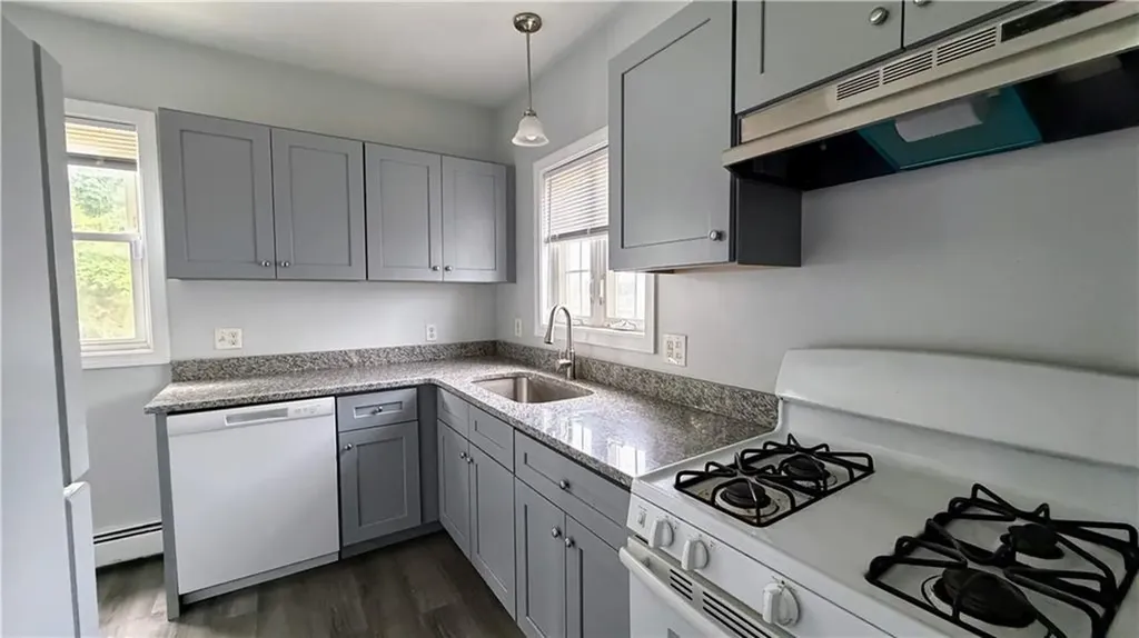 43 Hunter Avenue Johnston RI 02919