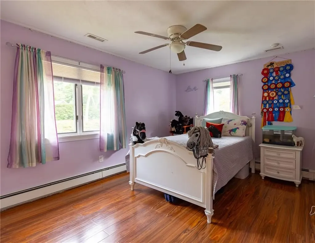 20 Lincoln Drive North Smithfield RI 02896