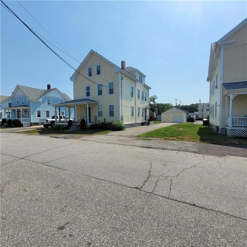 78 Blackburn Street Warwick RI 02886