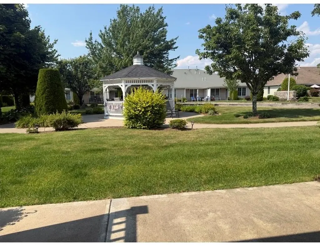 806 Village Green Circle Coventry RI 02816