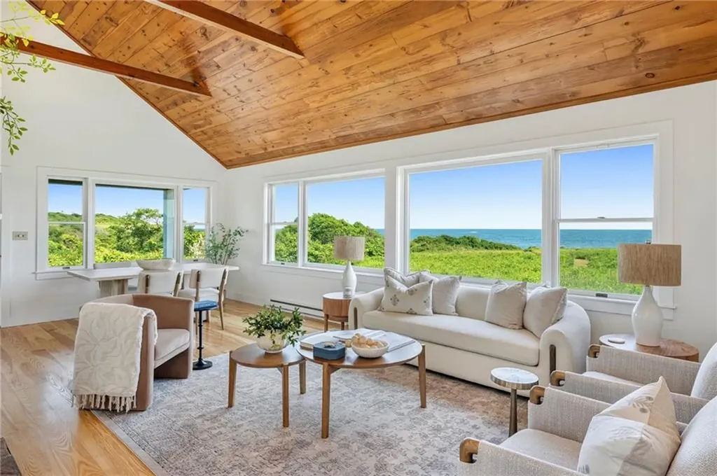 73 Quaker Hill Farm Road Little Compton RI 02837