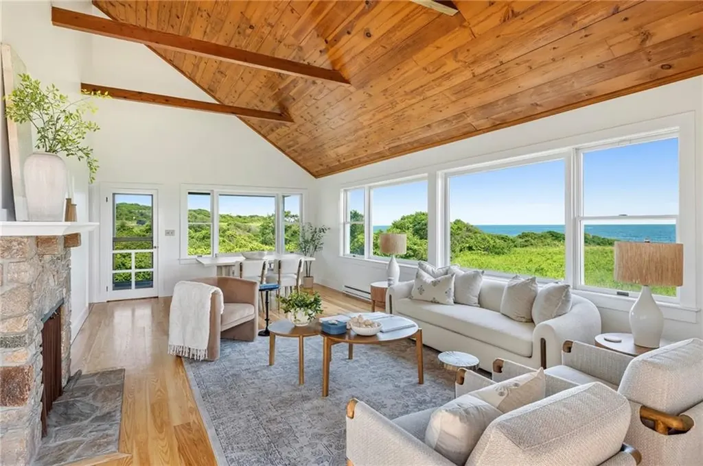 73 Quaker Hill Farm Road Little Compton RI 02837