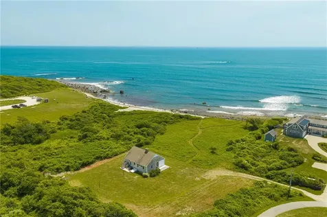 73 Quaker Hill Road Little Compton RI 02837