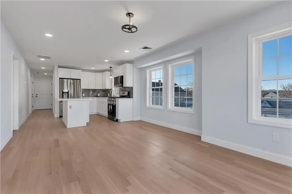 10 Anthony Avenue Providence RI 02907