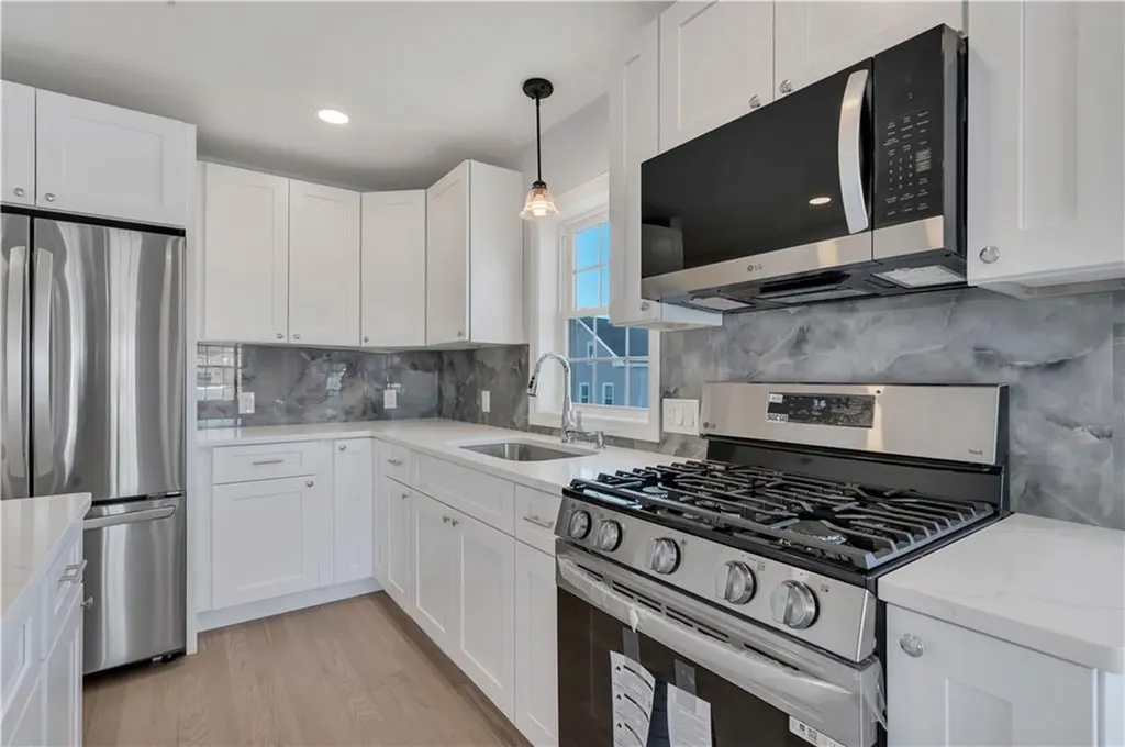10 Anthony Avenue Providence RI 02907