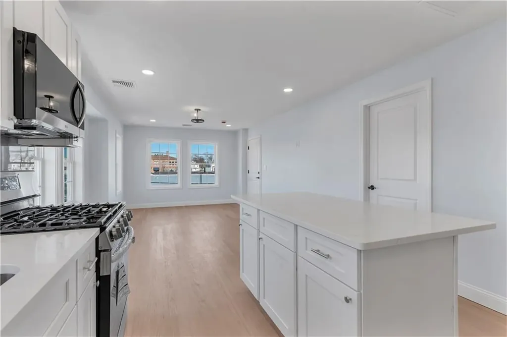 10 Anthony Avenue Providence RI 02907