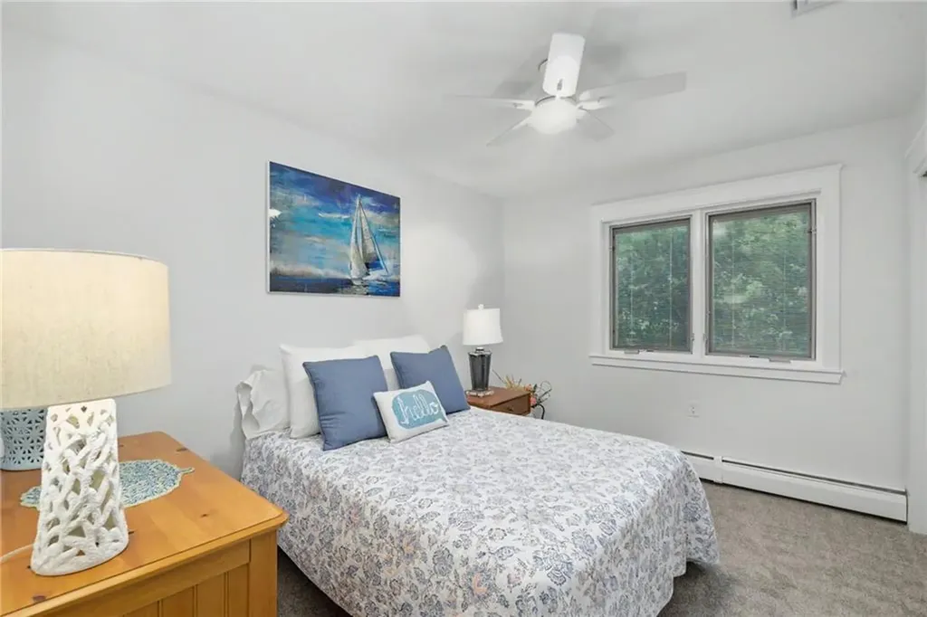 20 Roxbury Road Narragansett RI 02882