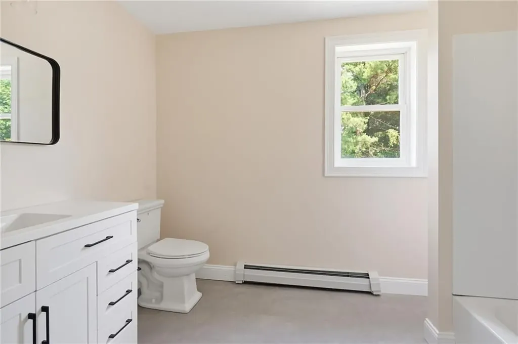 533 Scituate Avenue Cranston RI 02921