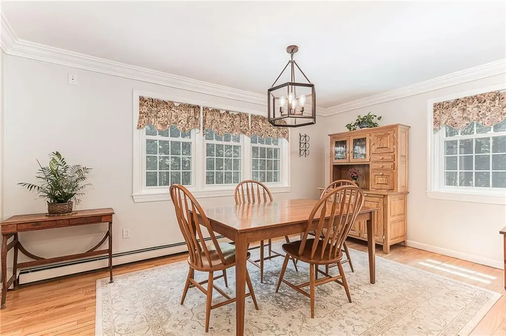 25 Keith Drive Hopkinton RI 02832