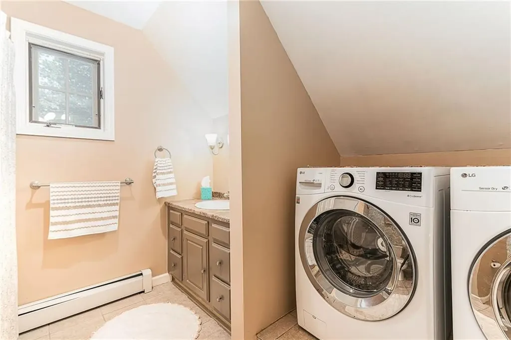25 Keith Drive Hopkinton RI 02832