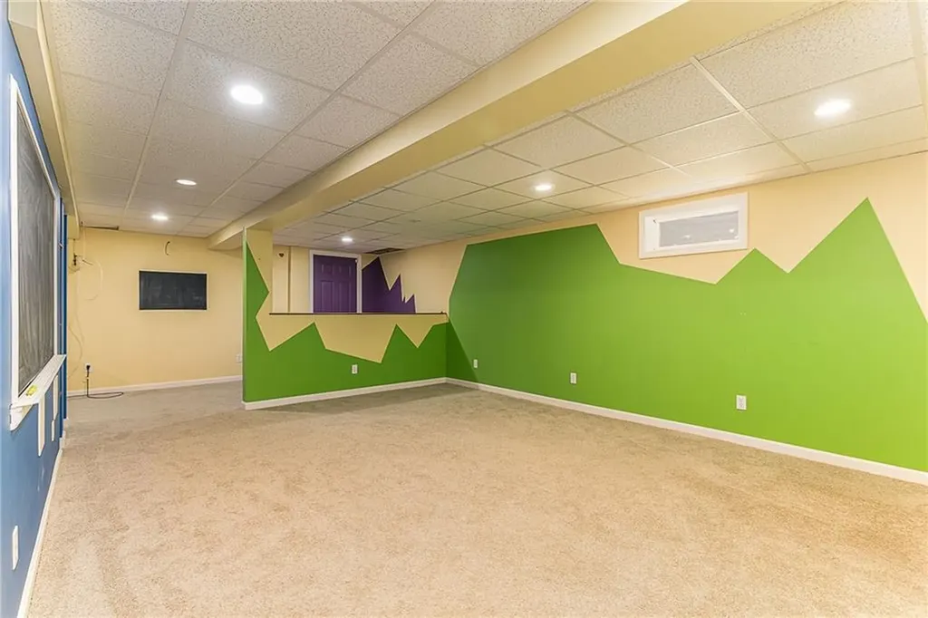 25 Keith Drive Hopkinton RI 02832