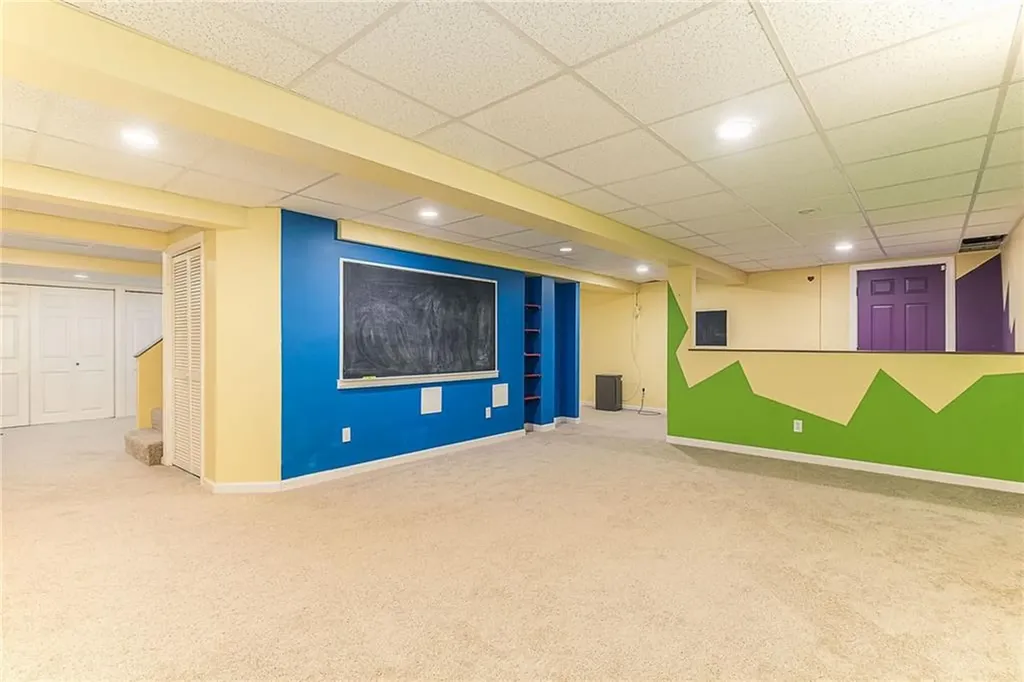 25 Keith Drive Hopkinton RI 02832