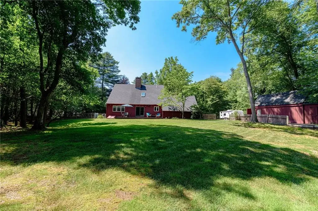 25 Keith Drive Hopkinton RI 02832