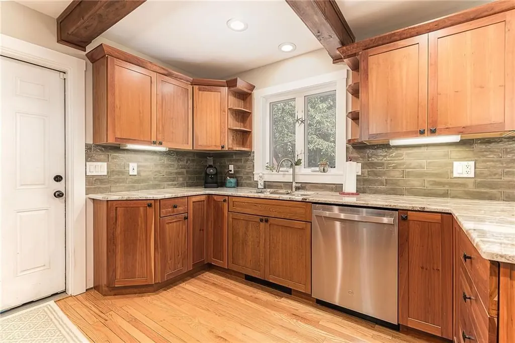 25 Keith Drive Hopkinton RI 02832