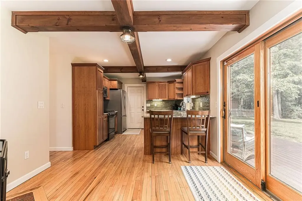 25 Keith Drive Hopkinton RI 02832