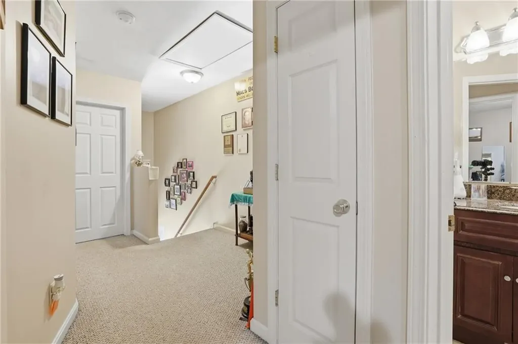 45 Lonsdale Street West Warwick RI 02893