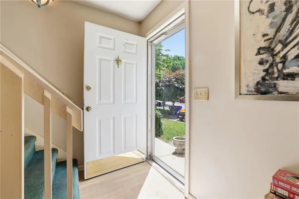 45 Lonsdale Street West Warwick RI 02893