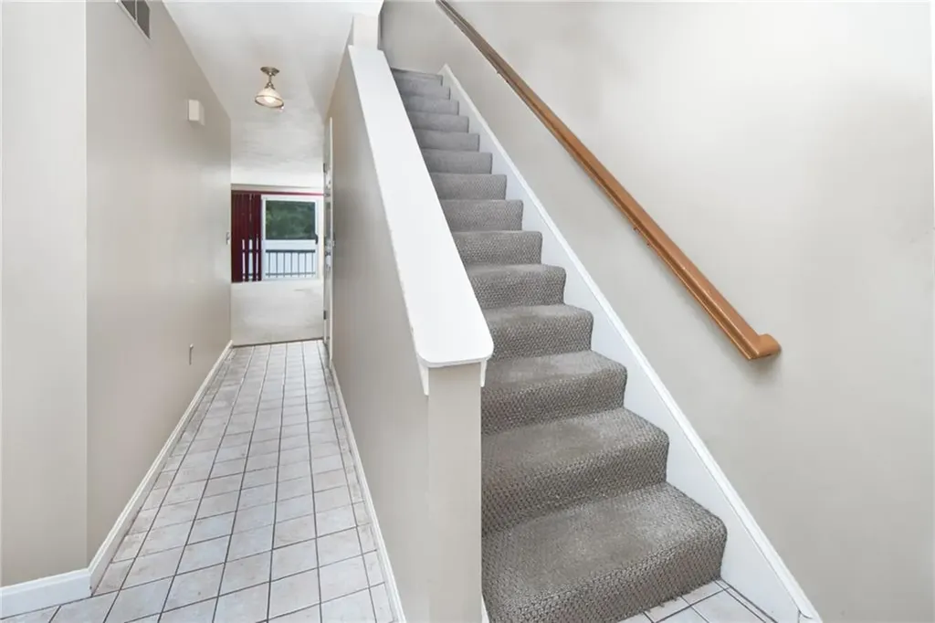 161 West Shore Road Warwick RI 02889