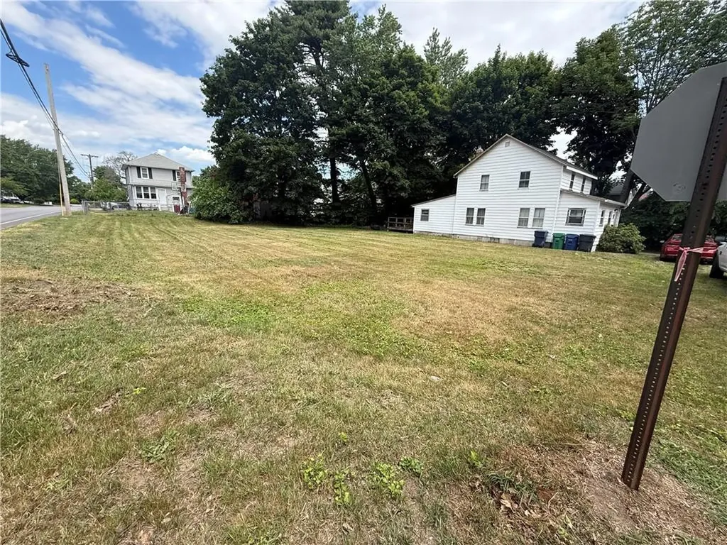 131 Park Avenue Warwick RI 02889