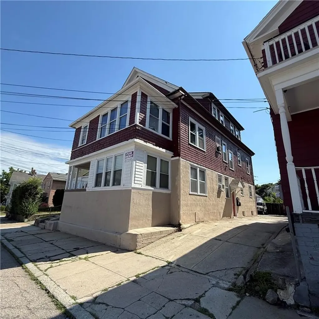 31 Home Avenue Providence RI 02908