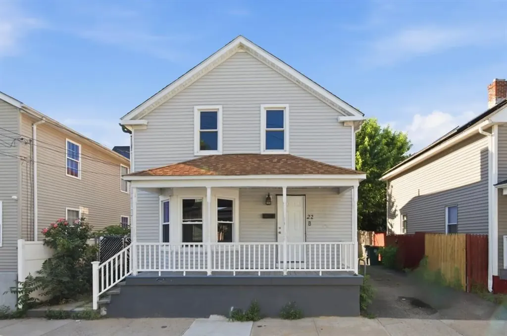 22 Gladstone Street Providence RI 02905