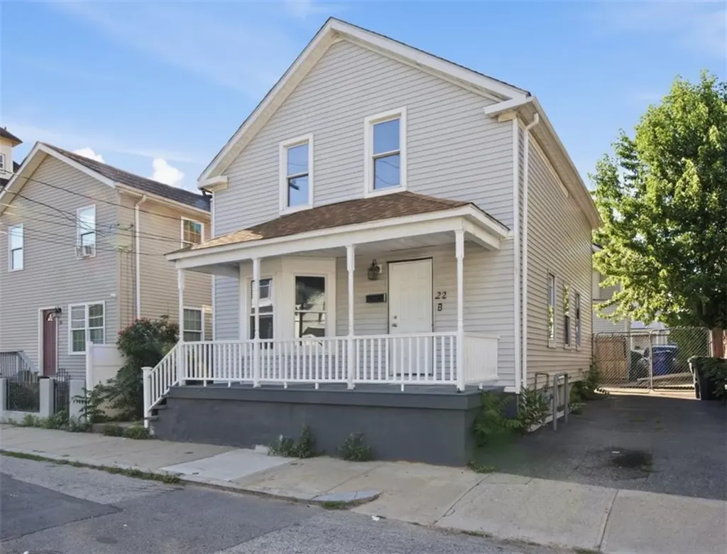 22 Gladstone Street Providence RI 02905