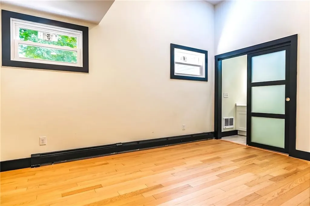 112 Hendrick Street Providence RI 02908