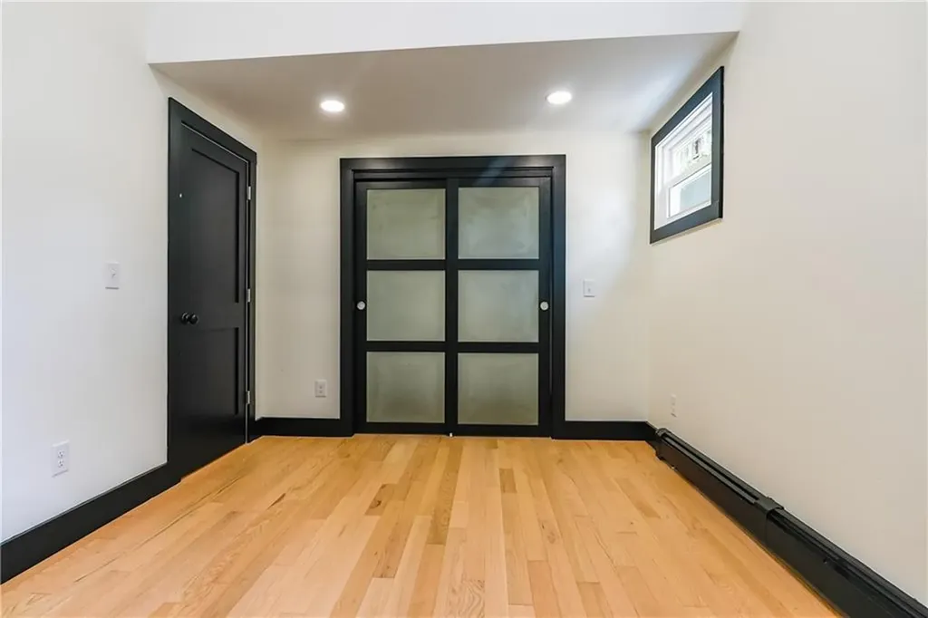 112 Hendrick Street Providence RI 02908