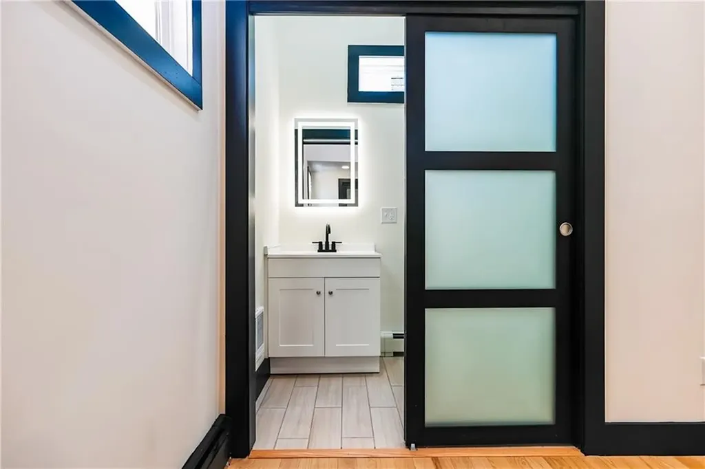 112 Hendrick Street Providence RI 02908